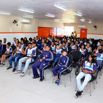 Candeias: Matrículas para a rede municipal de ensino são prorrogadas