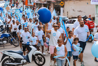 Escola Joias de Cristo Celebra o Dia dos Pais com Caminhada Emocionante e Atividades Recreativas em Candeias