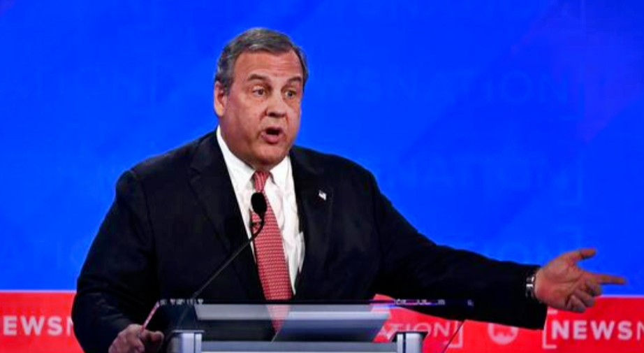 Christie says Trump will ‘burn America to the ground"