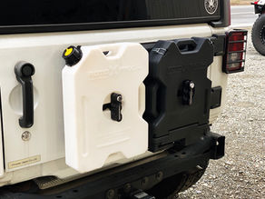 Rotopax mount for Jeep