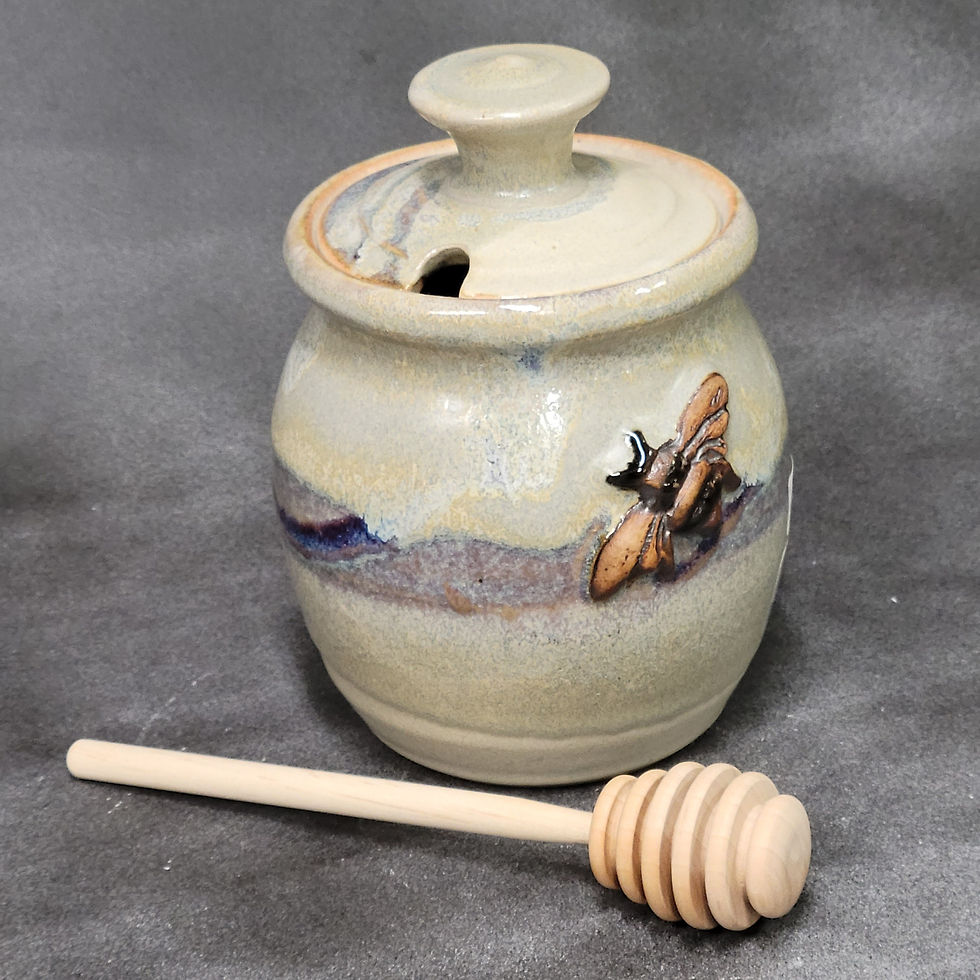 Thumbnail: Honey Pot