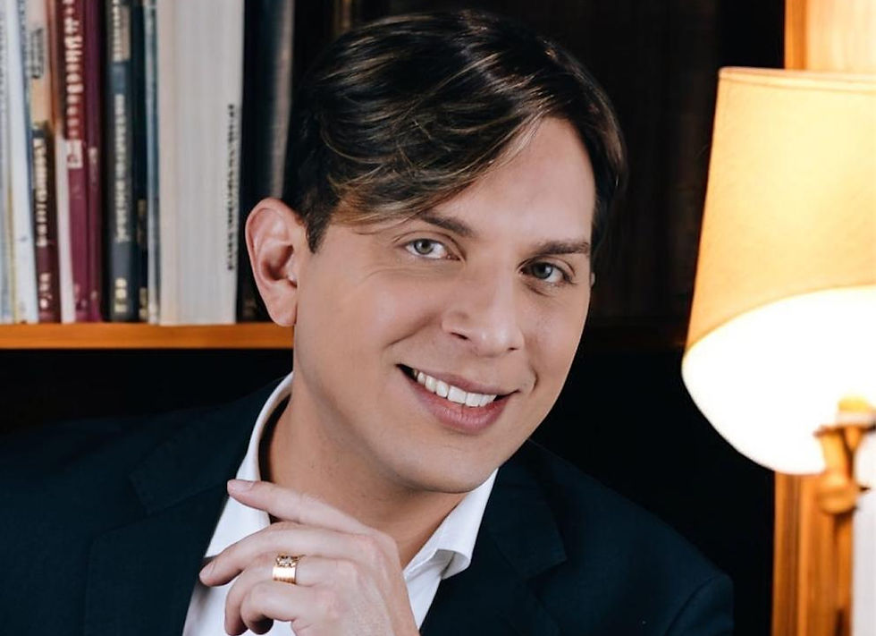 Juliano Soares Rangel. com atuação nas áreas cível, empresarial e administrativa.