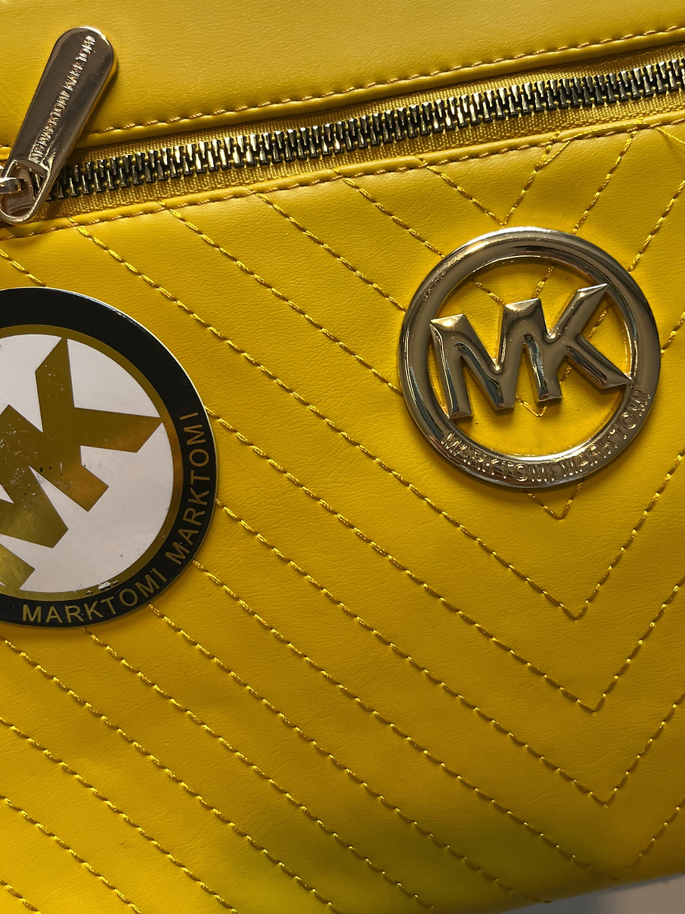 Miniatura: Bolso / MarkTomi