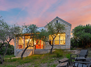 The Pauline,our luxury one-bedroom Casita