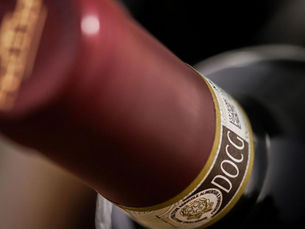 DOC e DOCG: As quatro letras que mudam a forma de ler um vinho italiano