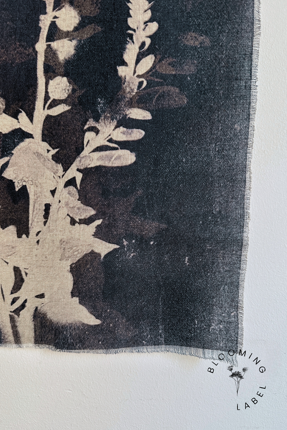 Thumbnail: TRANSLUCENT - INDIGO ~ Op Linnen