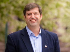 Dan Ahlers the Better Choice for South Dakota