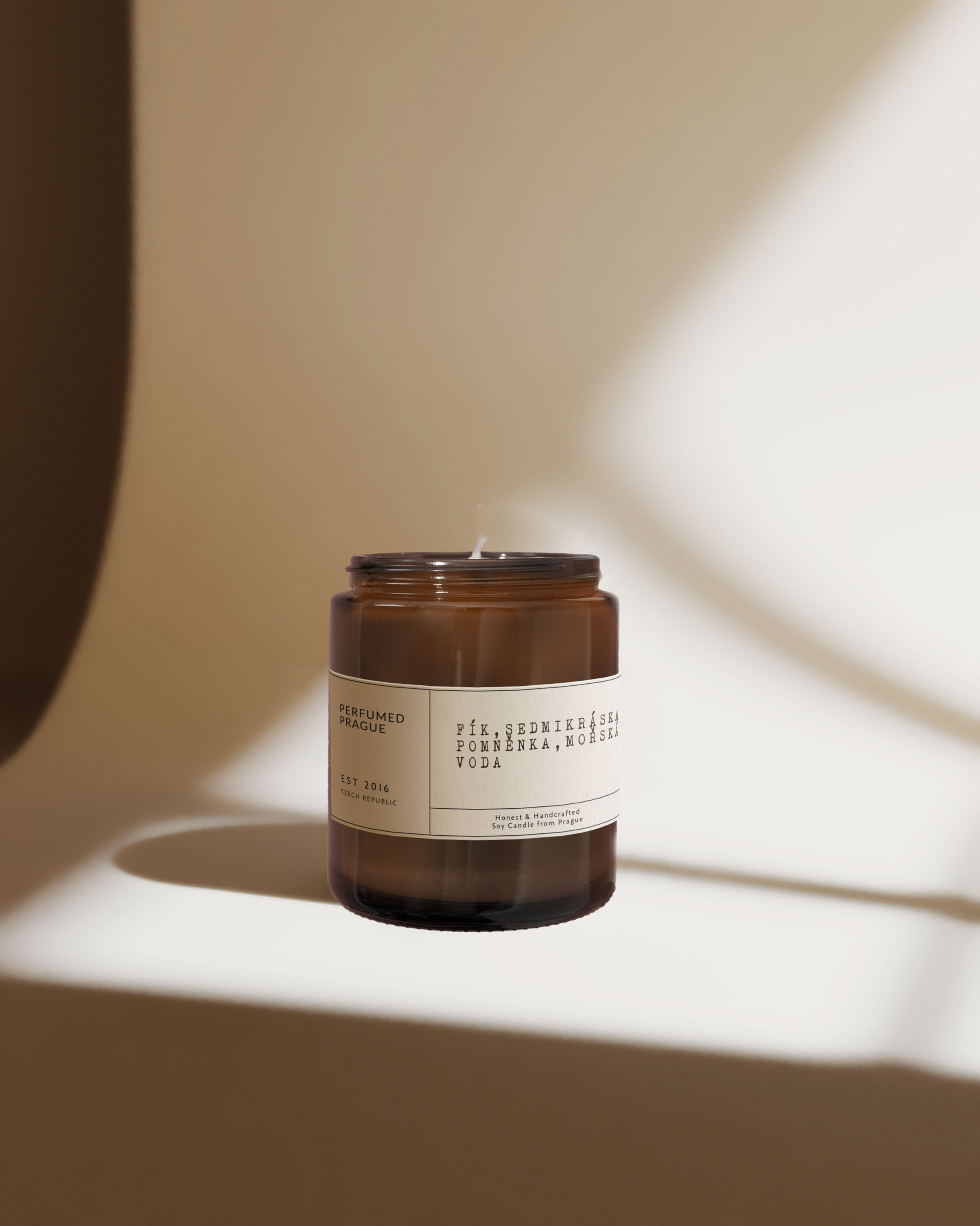 Svíčka M #43 fík, sedmikráska, pomněnka, mořská voda