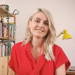 Elizabeth Pich profile picture