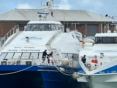 French Official Seeks Closer Ties with Channel Islands