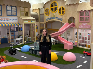 Ex-Teacher’s New Venue Fully Booked Weeks After Leaving Job