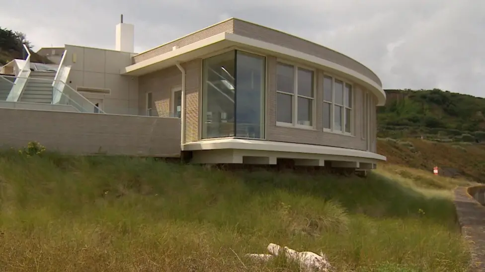 Plan to revive La Pulente site as café and holiday let gains government backing