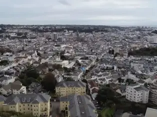 Rate of house sales increases by 90%, data shows