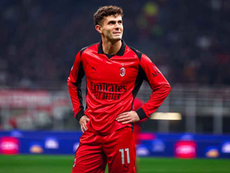 USMNT's Pulisic, AC Milan surprise fans with prematch kit reveal