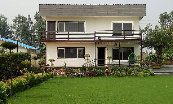 Green beauty farm house noida