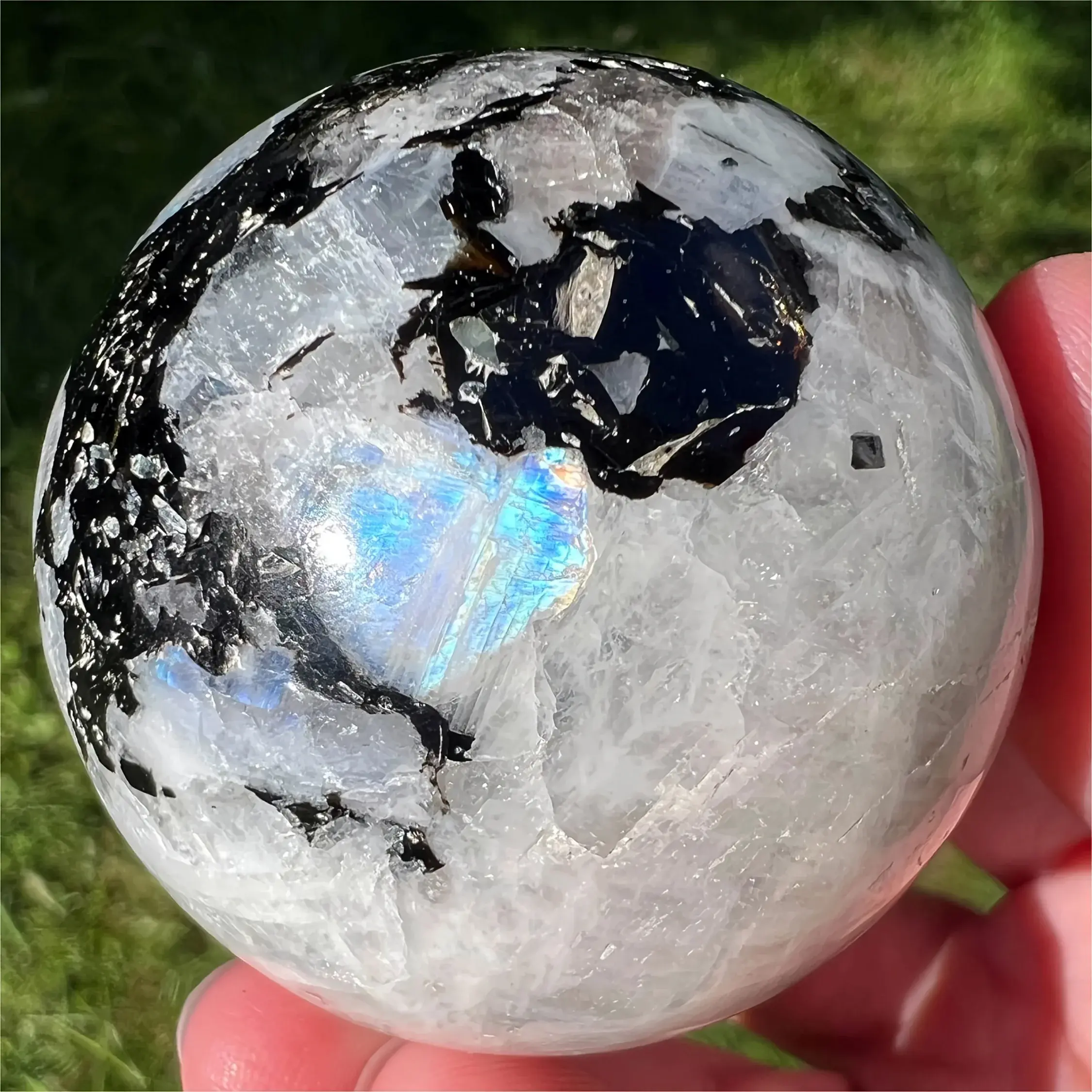 Rainbow Moonstone Crystal Sphere for Home Decoration 6-9cm