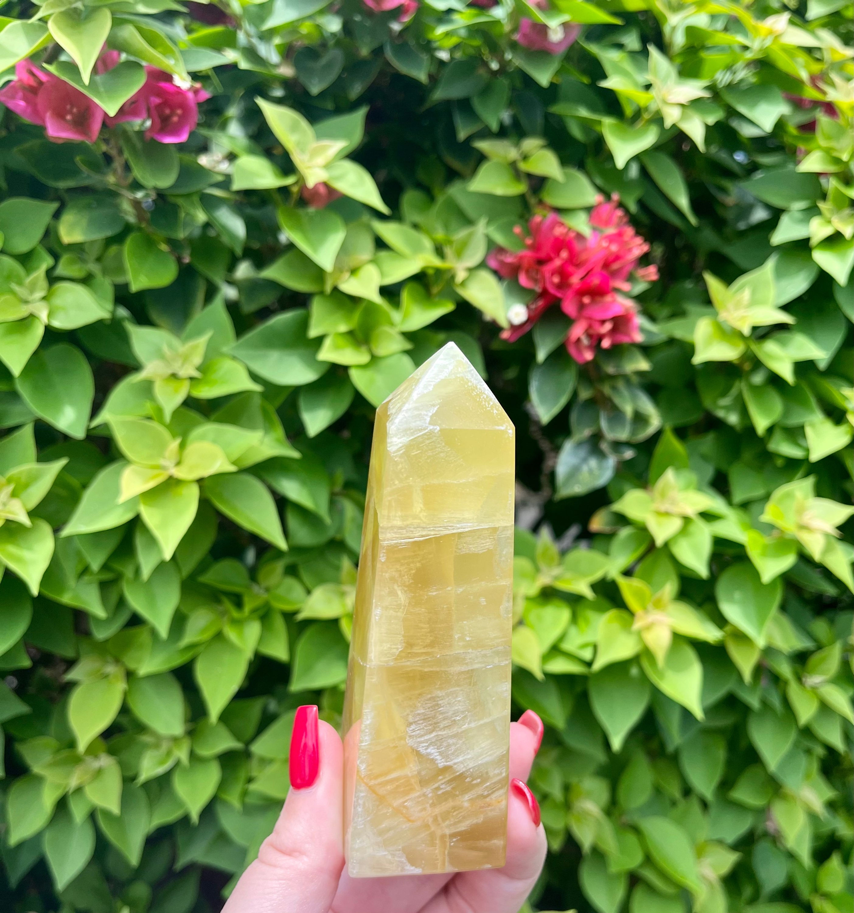 Lemon Calcite Tower