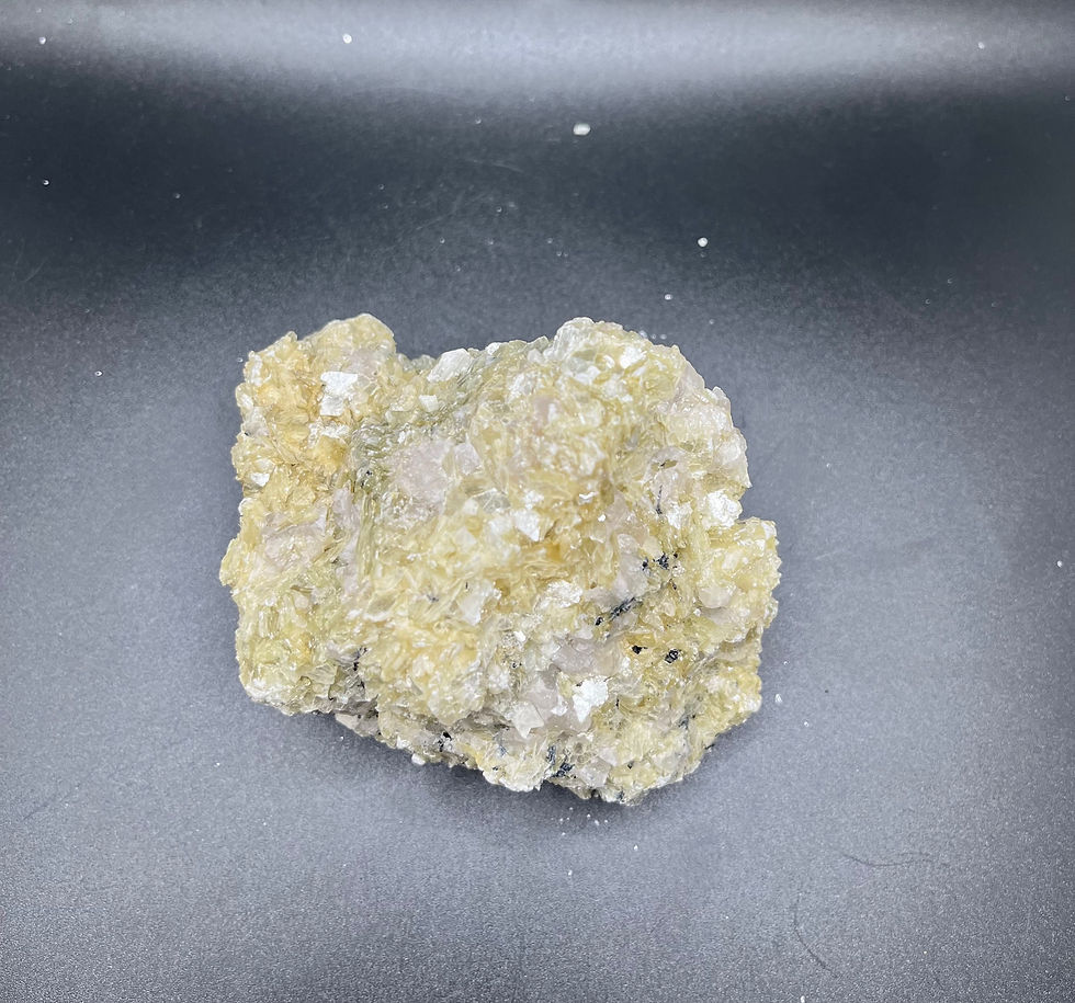 Thumbnail: Golden Muscovite 