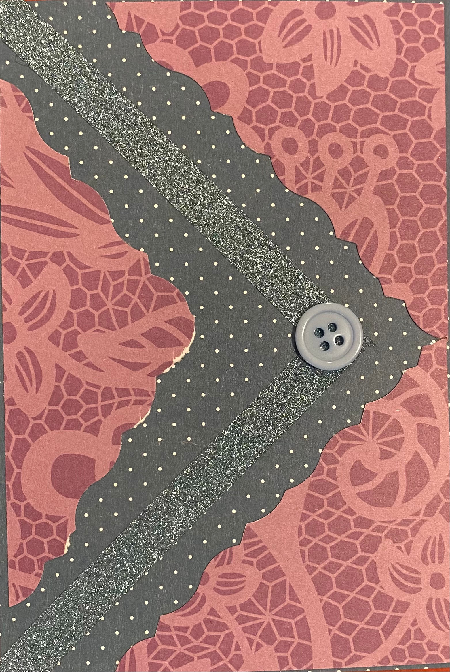 "Glitter-shaped buttons" (envelope/gift card) - front view