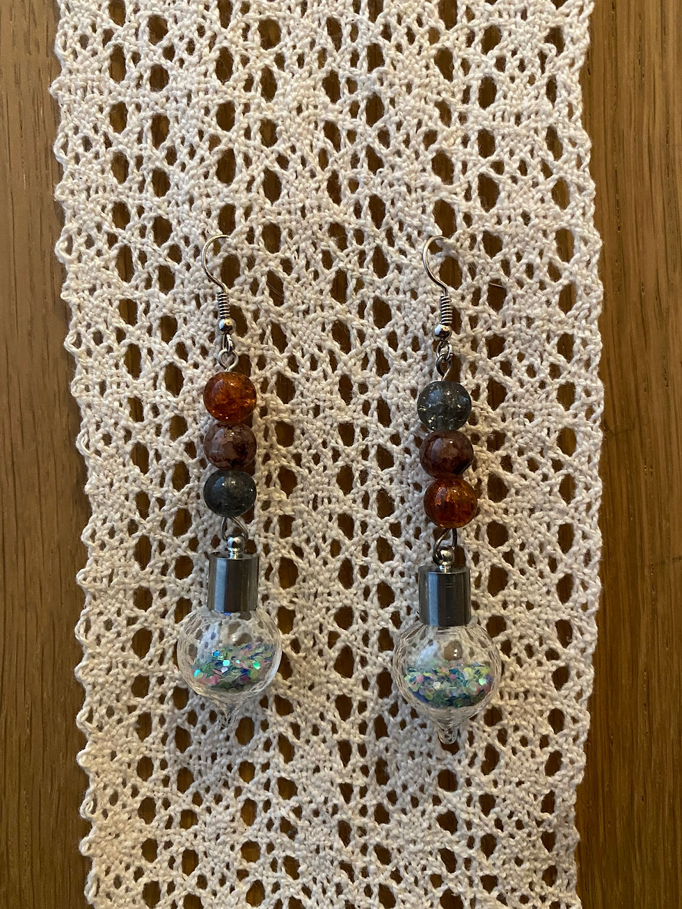 Glitter jars and glass beads