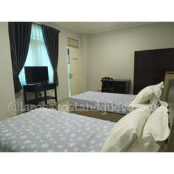 K. TIDUR/BEDROOM