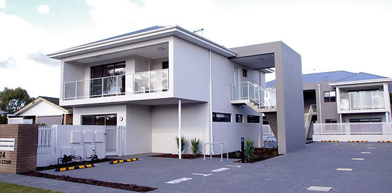 BE317 - Earls Court (10).jpg