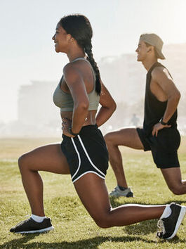 Five Proven Hip Mobility Exercises Everyone Should Be Doing