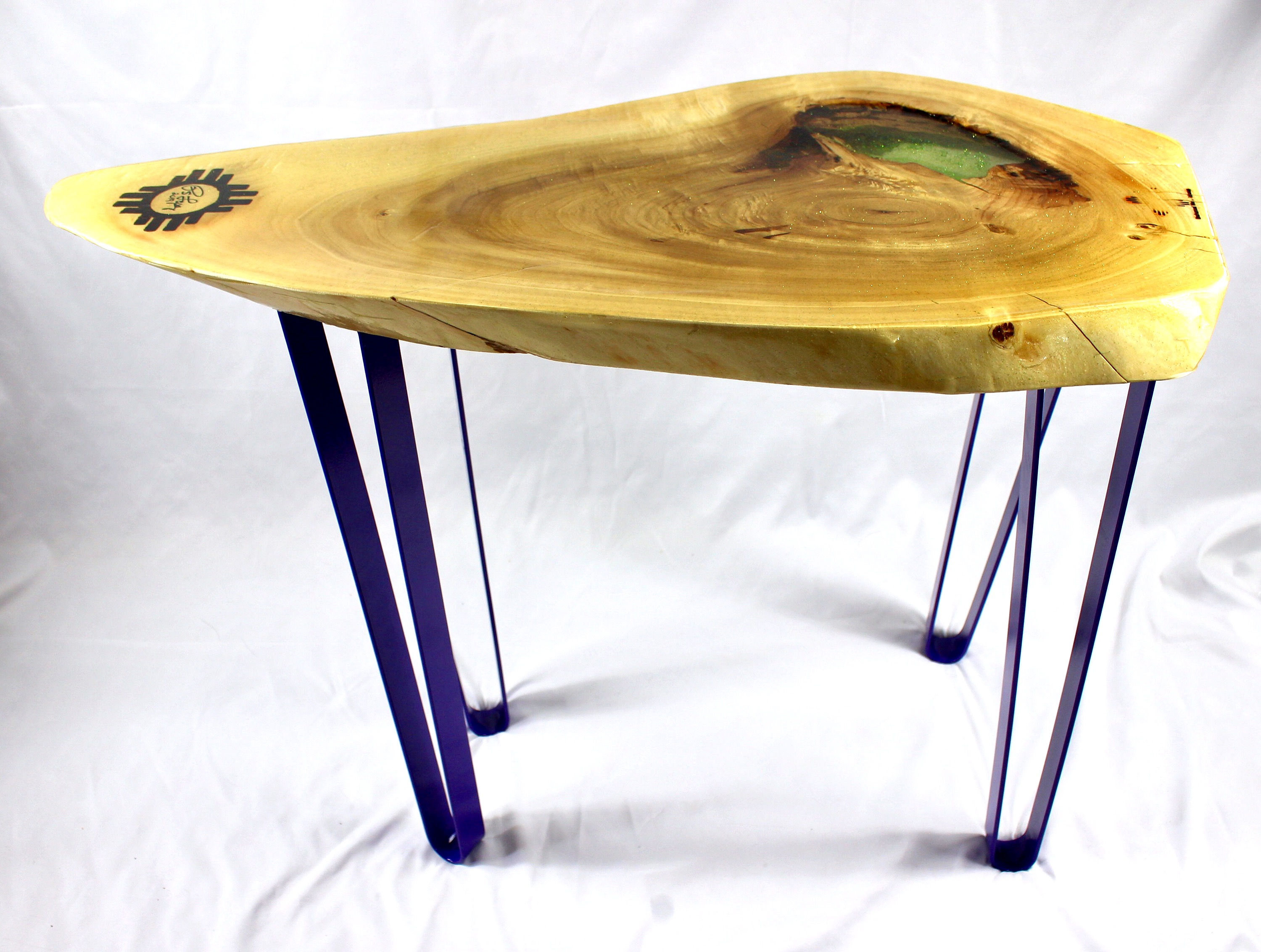 Poplar Entry Table