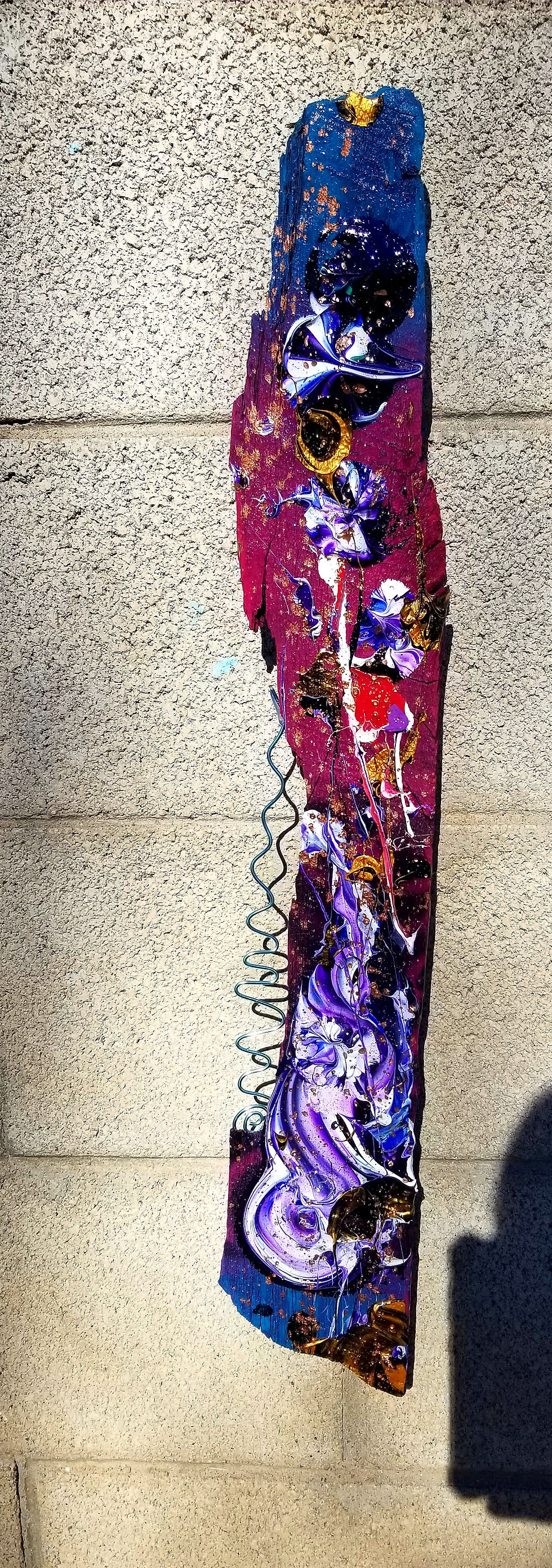 Thumbnail: Abstract - 100 year old pine