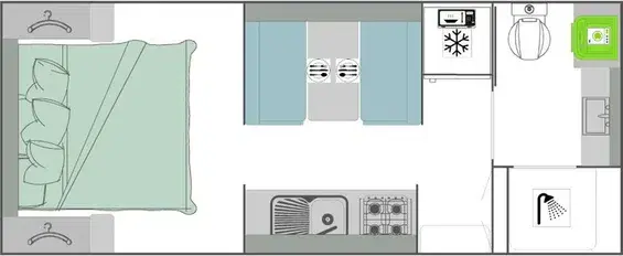 Rebel, 18'6 - Rear Door, Kitchen Awning-side