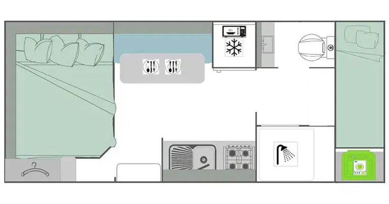 Rebel, 18' - Mid Door, 2 or 3 Bunk