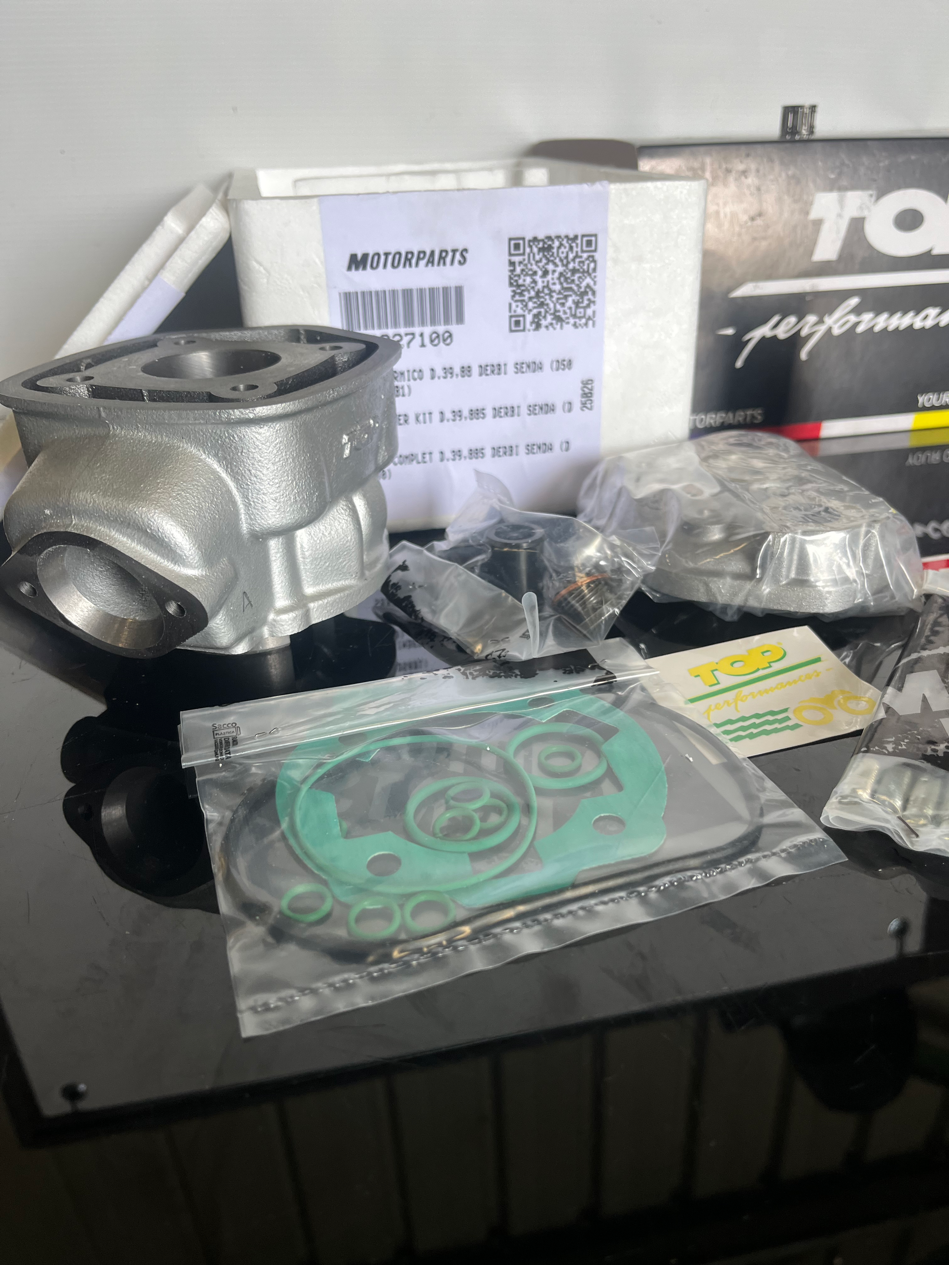 Cylindre piston fonte Ø39.88 mm Derbi Euro 3, Euro 4 Top Performances