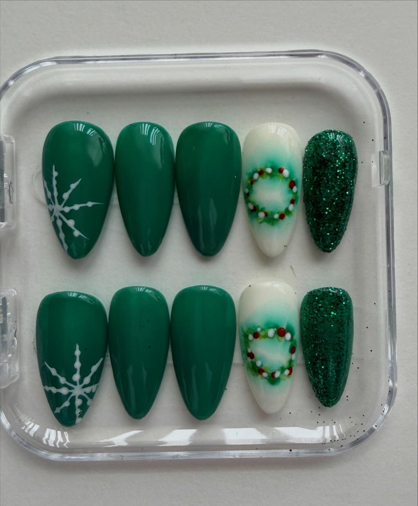 Hand Painted Green Christmas Wreath Press on Nails with Snowflake Nail Art