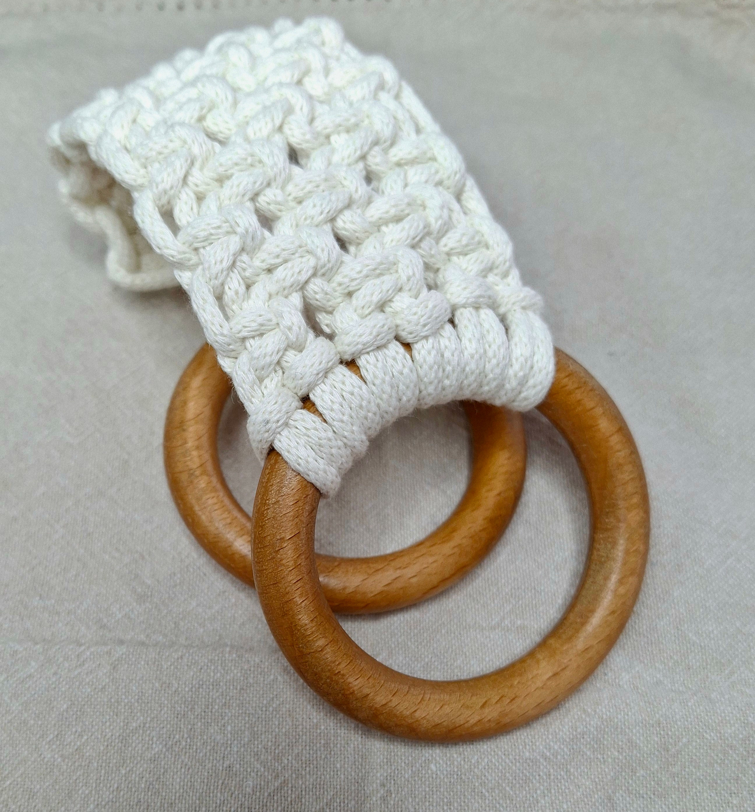 Porte-serviette en macramé