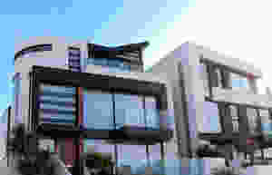 Alpha Bank sells 1 bln euros of real estate backed bad loans