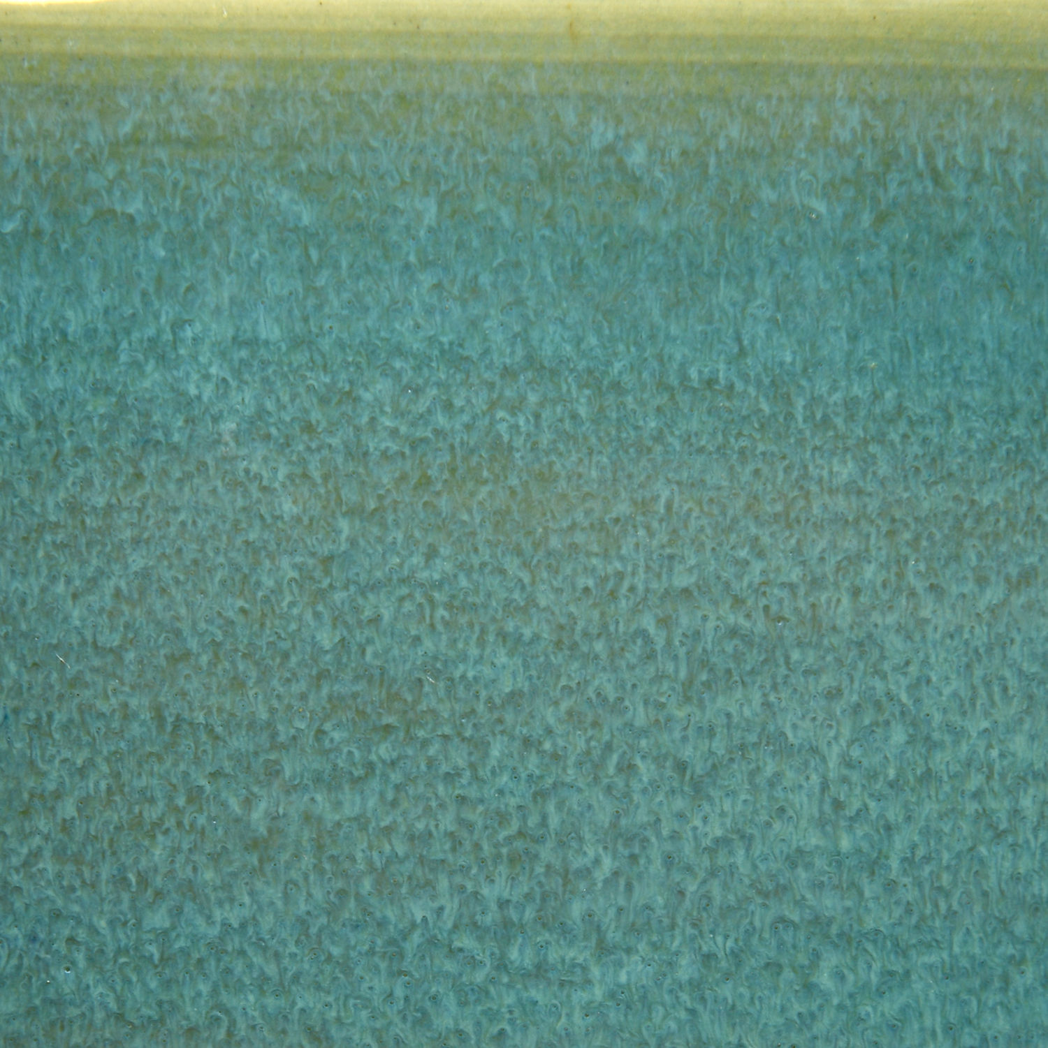 2105 Blue Topaz, Pint