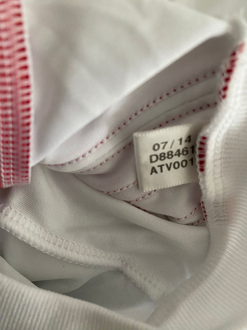 Miniaturbild: Hamburger SV - van der Vaart #23 - 2014–2015 - S (S-M)