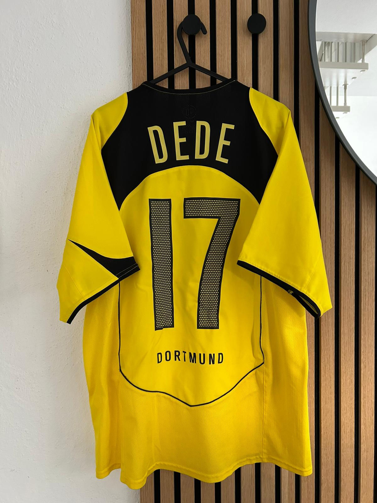 Borussia Dortmund - Dede #17 - 2004–2005 - M