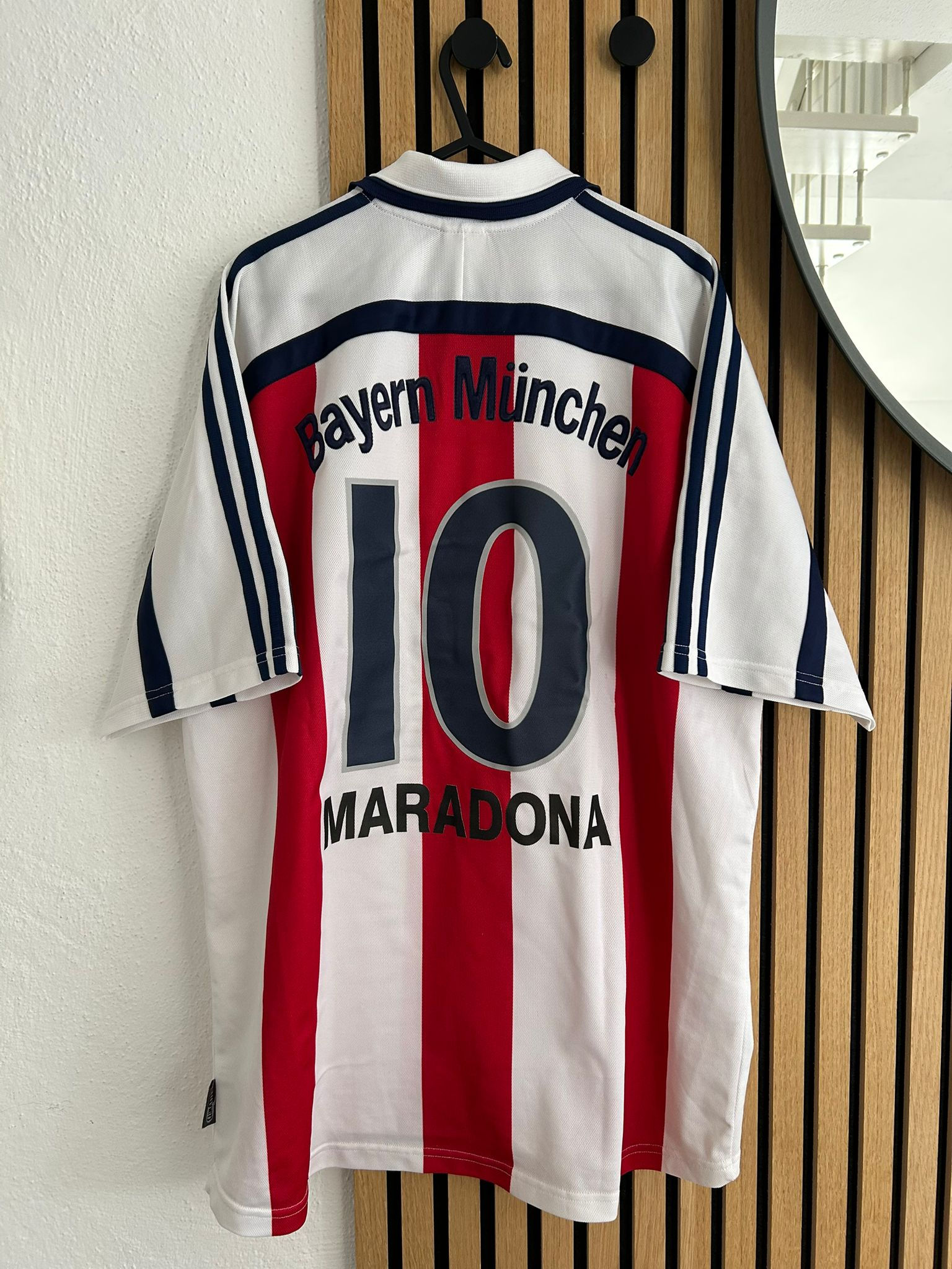 FC Bayern München - Maradona #10 - 2000–2002 - L (XL)