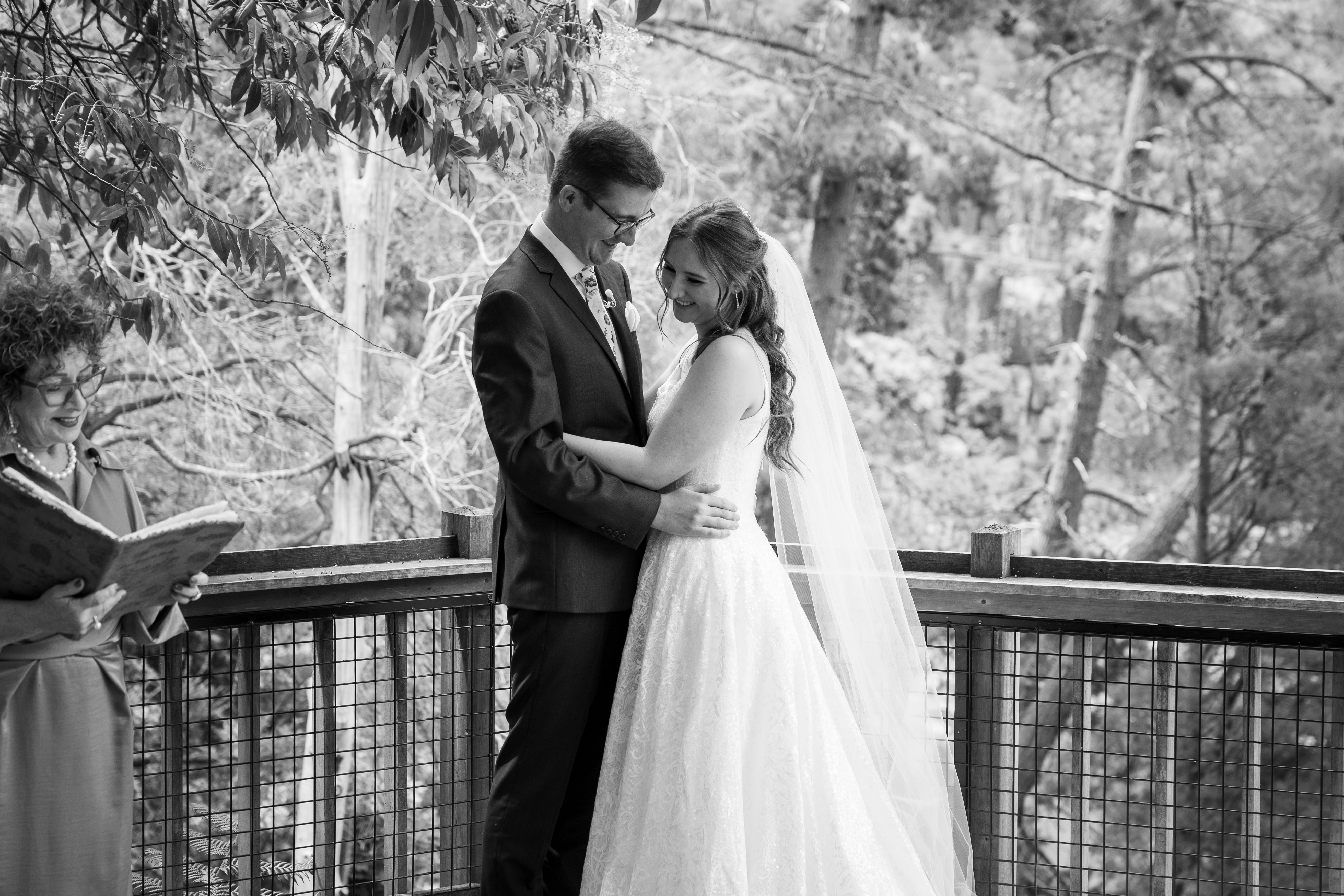 Scott & Emily — photo 15 of 18