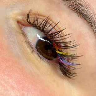 Color eyelash extensions in Virginia Beach, Chesapeake