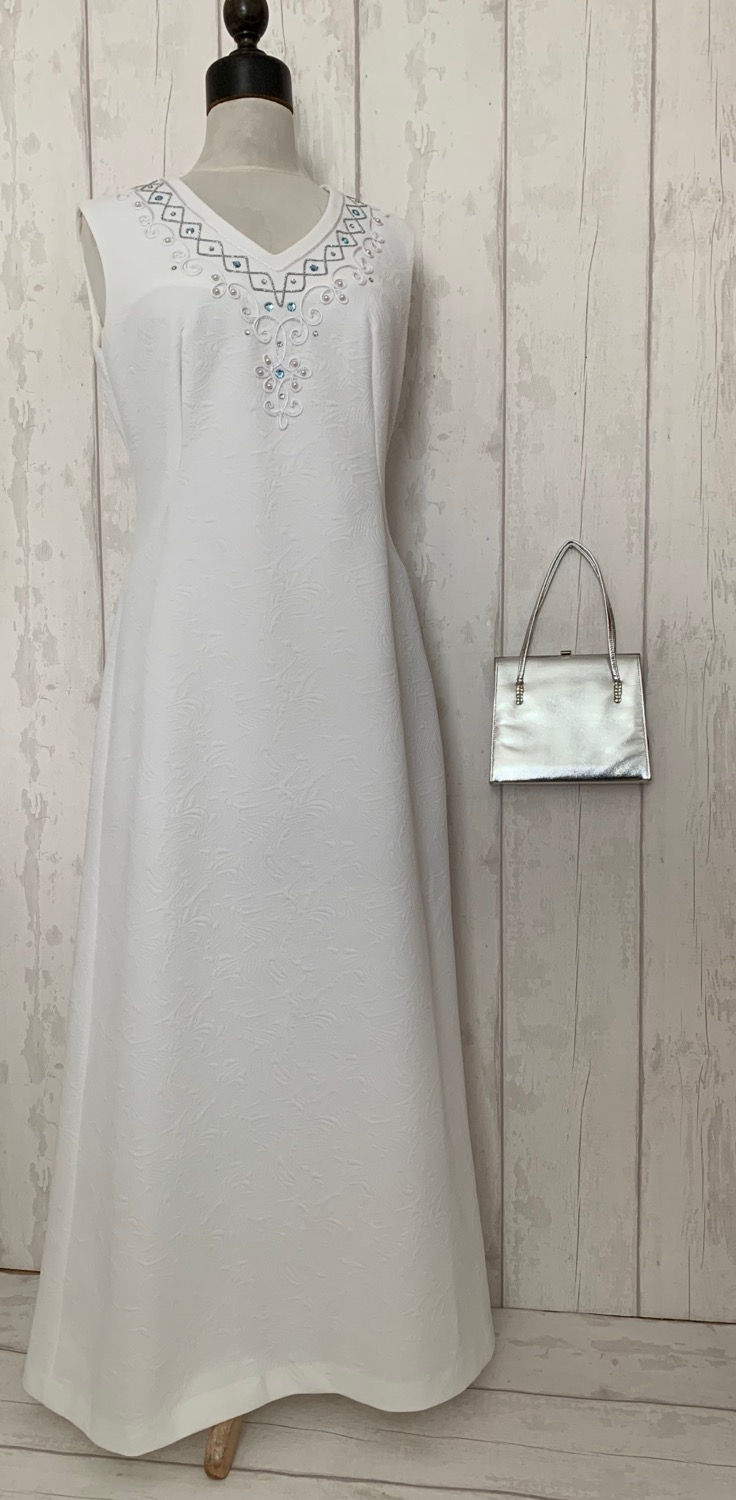 Thumbnail: Original White Beaded Crimplene Maxi Wedding Dress