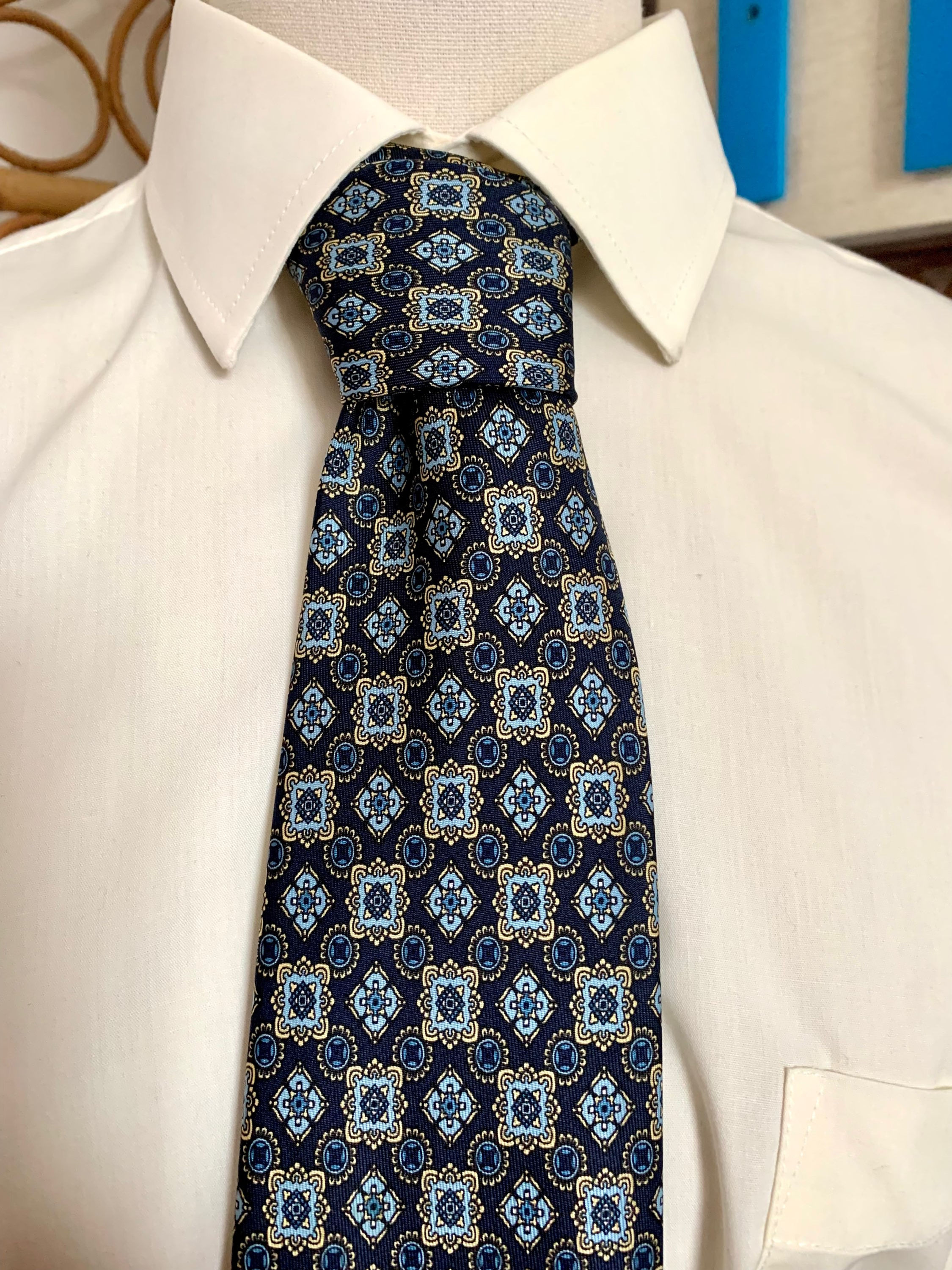 Navy Print Silk Aquascutum Neck Tie