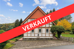 Charmantes Ferienhaus mit laufendem Geschäft und Seeblick in Glashütte