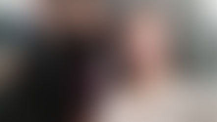 Pasan ang Daigdig Pero Hindi Padadaig