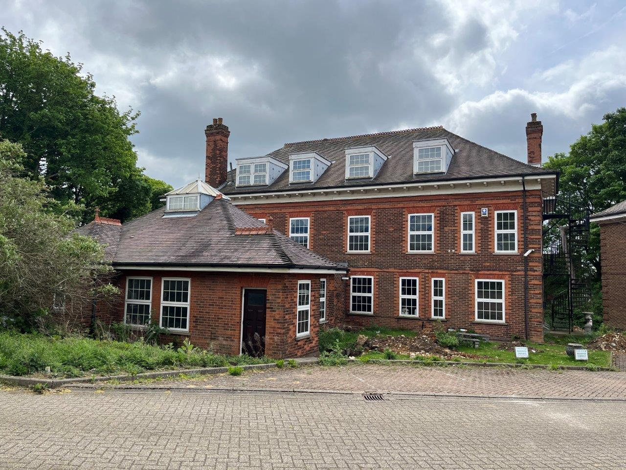 New Project near Luton Airport