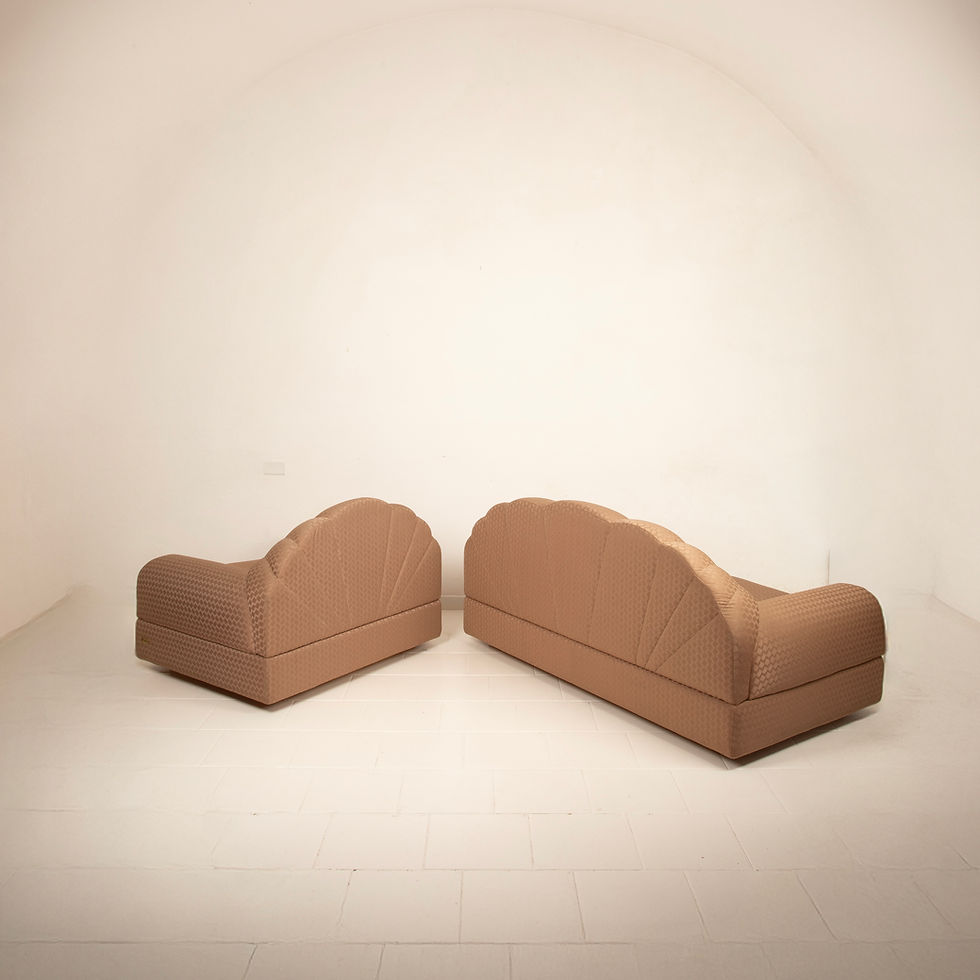 الصورة المصغرة: Alain Delon armchair and sofa for Maison Jansen