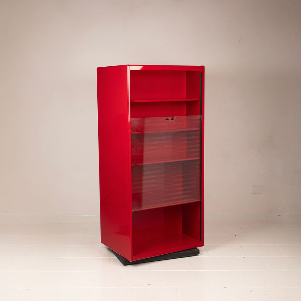 Miniatura: Double-face rotating display cabinet in red lacquer by Arflex, 1980s