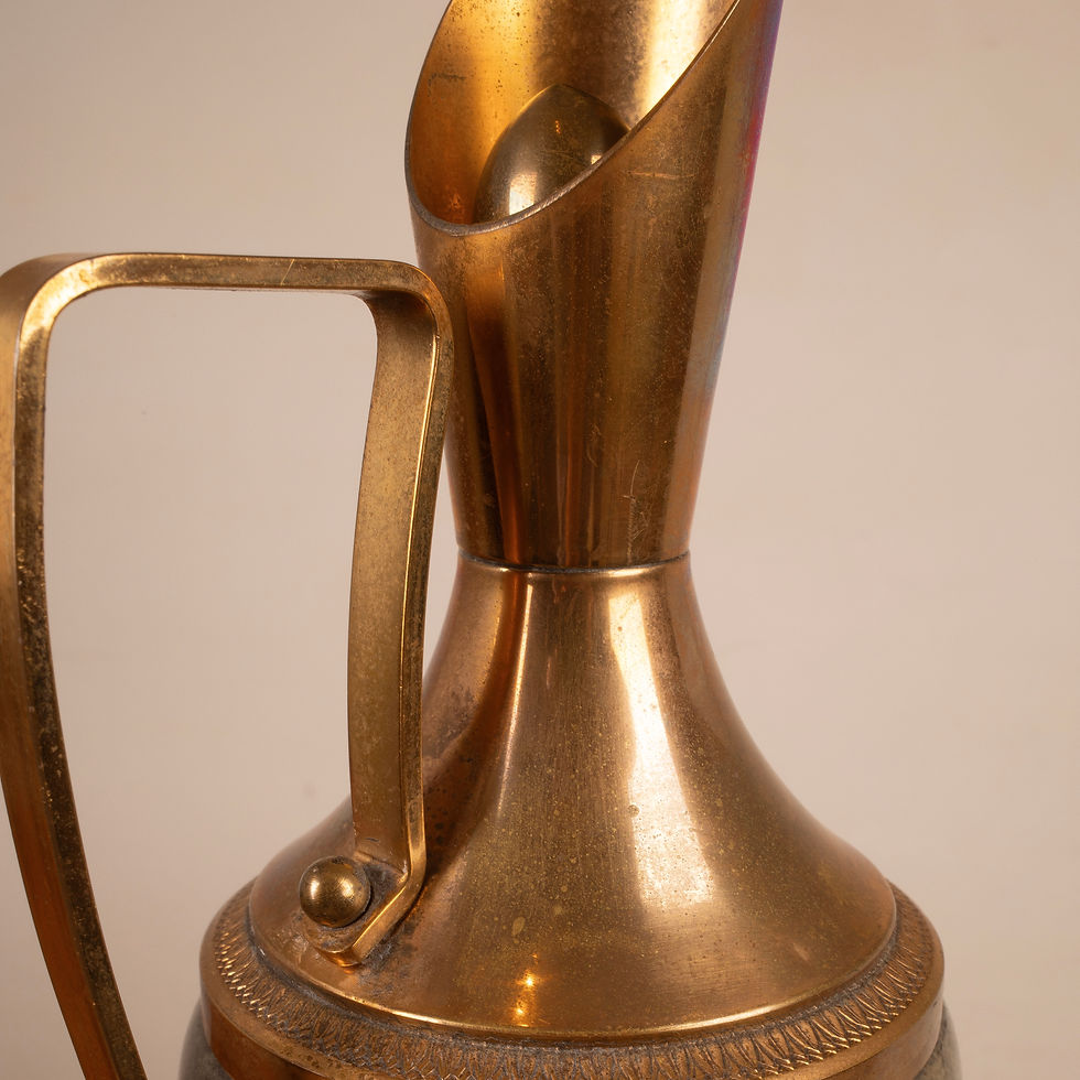الصورة المصغرة: Grey parchment and brass thermos by Aldo Tura 1960