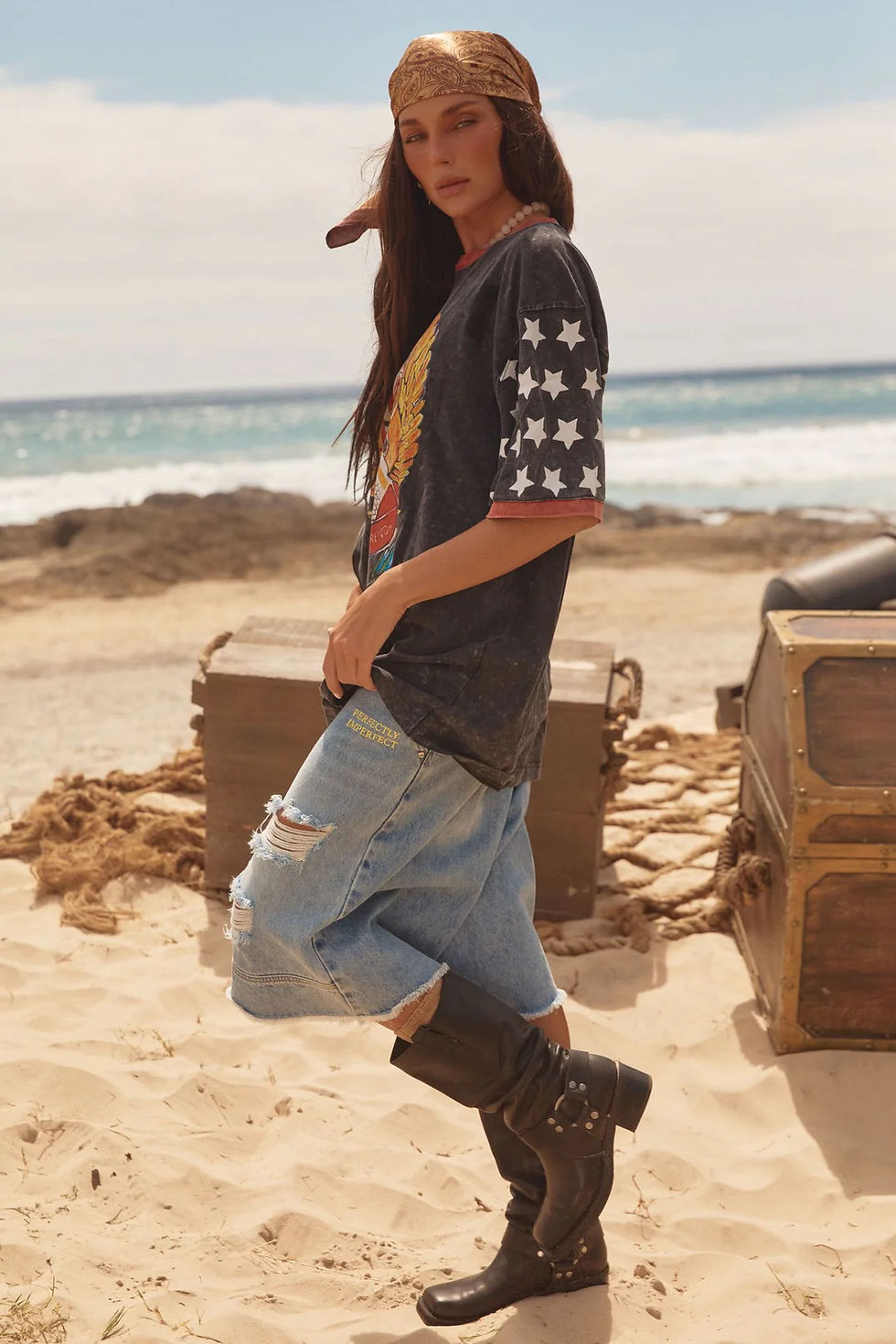 Thumbnail: Sabbi Dream Big Brenda Tee Black 